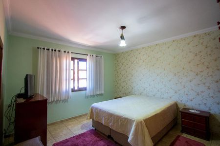 Casa à venda com 208m², 3 quartos e 5 vagasQuarto 1 - Suíte