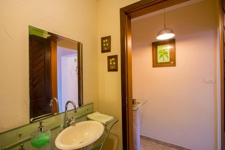 Casa à venda com 208m², 3 quartos e 5 vagasLavabo