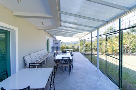 Casa de condomínio para alugar com 850m², 5 quartos e 5 vagas Casa de condomínio para alugar com 850m², 5 quartos e 5 vagasÁrea externa