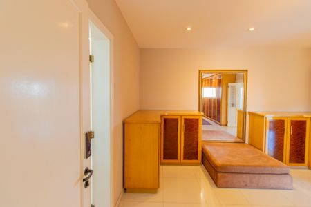 Casa de condomínio para alugar com 850m², 5 quartos e 5 vagas Casa de condomínio para alugar com 850m², 5 quartos e 5 vagasSuíte 5 - Master