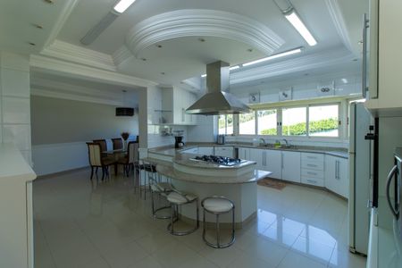 Casa de condomínio para alugar com 850m², 5 quartos e 5 vagas Casa de condomínio para alugar com 850m², 5 quartos e 5 vagasCozinha