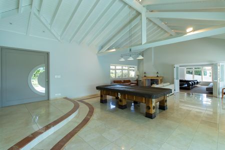 Casa de condomínio para alugar com 850m², 5 quartos e 5 vagas Casa de condomínio para alugar com 850m², 5 quartos e 5 vagasSala