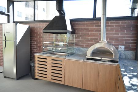 Apartamento à venda com 68m², 2 quartos e 1 vagaÁrea comum - Churrasqueira