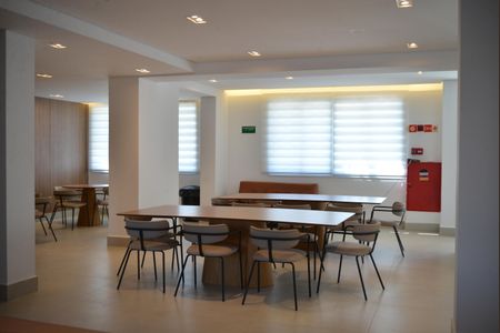 Apartamento à venda com 68m², 2 quartos e 1 vagaÁrea comum - Salão de festas