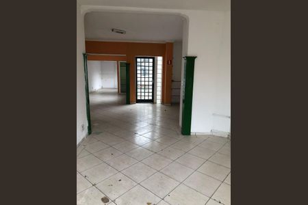 Casa à venda com 200m², 1 quarto e sem vaga Casa à venda com 200m², 1 quarto e sem vagaFoto 09