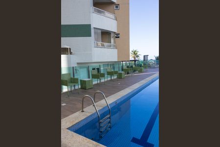 Apartamento para alugar com 77m², 1 quarto e 1 vagaÁrea comum - Piscina
