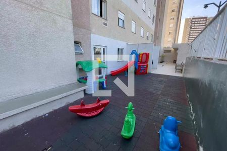 Apartamento para alugar com 43m², 2 quartos e 1 vaga Apartamento para alugar com 43m², 2 quartos e 1 vagaÁrea comum - Playground
