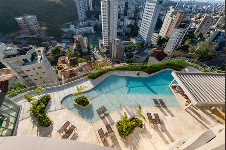 Apartamento à venda com 323m², 4 quartos e 4 vagasÁrea comum