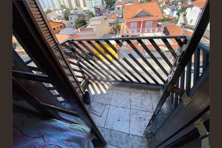 Casa à venda com 74m², 2 quartos e 1 vaga