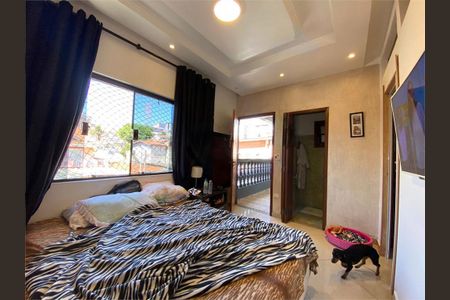 Casa à venda com 74m², 2 quartos e 1 vaga