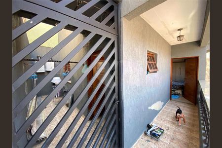 Casa à venda com 74m², 2 quartos e 1 vaga
