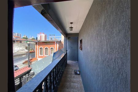 Casa à venda com 74m², 2 quartos e 1 vaga