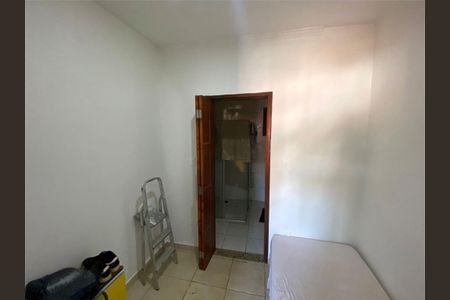 Casa à venda com 74m², 2 quartos e 1 vaga