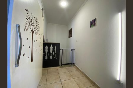 Casa à venda com 74m², 2 quartos e 1 vaga
