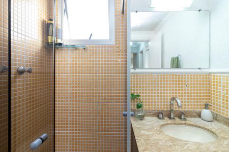 Apartamento à venda com 77m², 3 quartos e 2 vagas Apartamento à venda com 77m², 3 quartos e 2 vagasBanheiro