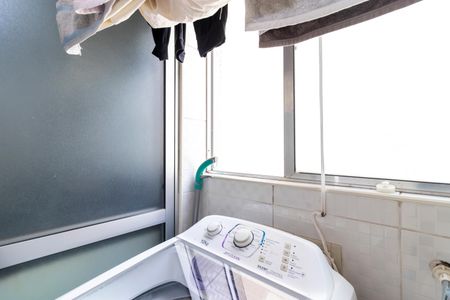 Apartamento à venda com 77m², 3 quartos e 2 vagas Apartamento à venda com 77m², 3 quartos e 2 vagasÁrea de Serviço