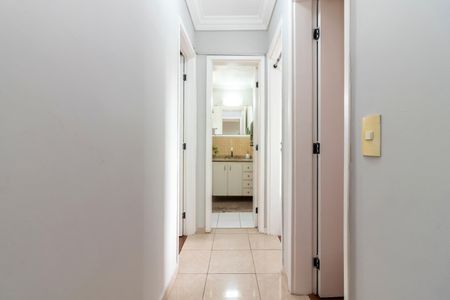 Apartamento à venda com 77m², 3 quartos e 2 vagas Apartamento à venda com 77m², 3 quartos e 2 vagasCorredor dos Quartos