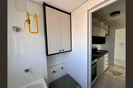 Apartamento à venda com 59m², 2 quartos e 1 vaga Apartamento à venda com 59m², 2 quartos e 1 vagaÁrea de Serviço