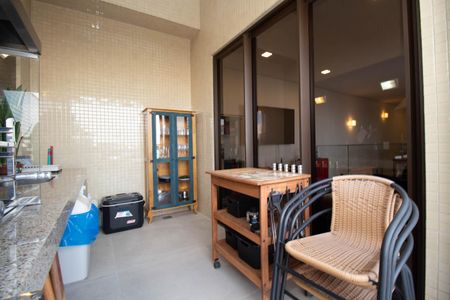 Apartamento para alugar com 220m², 3 quartos e 3 vagasChurrasqueira