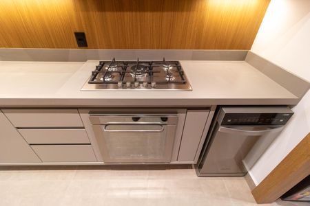 Apartamento à venda com 96m², 2 quartos e 2 vagas Apartamento à venda com 96m², 2 quartos e 2 vagasCozinha