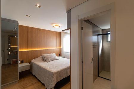 Apartamento à venda com 96m², 2 quartos e 2 vagas Apartamento à venda com 96m², 2 quartos e 2 vagasSuíte