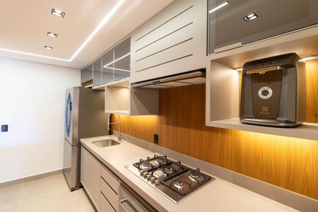 Apartamento à venda com 96m², 2 quartos e 2 vagas Apartamento à venda com 96m², 2 quartos e 2 vagasCozinha