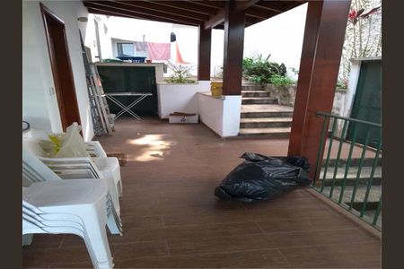 Casa à venda com 396m², 5 quartos e 4 vagas