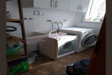 Casa à venda com 396m², 5 quartos e 4 vagas