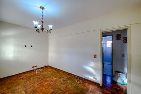 Apartamento à venda com 65m², 2 quartos e sem vagaSala