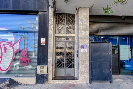 Apartamento à venda com 65m², 2 quartos e sem vagaFachada - Plaquinha