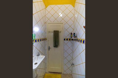 Casa à venda com 804m², 5 quartos e 1 vaga Casa à venda com 804m², 5 quartos e 1 vagaBanheiro 2