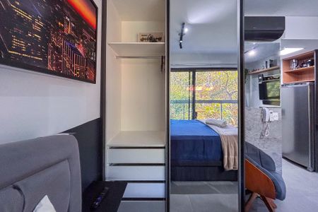 Studio à venda com 27m², 1 quarto e sem vaga Studio à venda com 27m², 1 quarto e sem vagaStudio