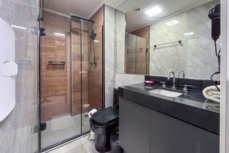 Studio à venda com 27m², 1 quarto e sem vaga Studio à venda com 27m², 1 quarto e sem vagaBanheiro