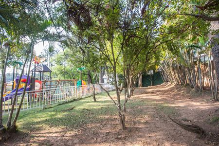 Casa de condomínio à venda com 300m², 4 quartos e 4 vagasÁrea Externa