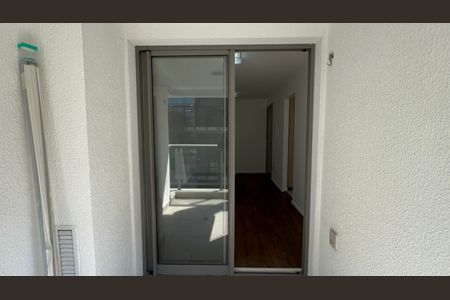 Apartamento à venda com 56m², 2 quartos e 1 vagaVaranda