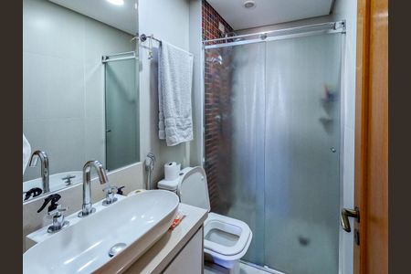 Apartamento à venda com 100m², 3 quartos e 2 vagasBanheiro 