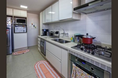 Apartamento à venda com 100m², 3 quartos e 2 vagasCozinha