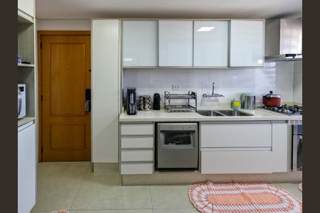 Apartamento à venda com 100m², 3 quartos e 2 vagasCozinha