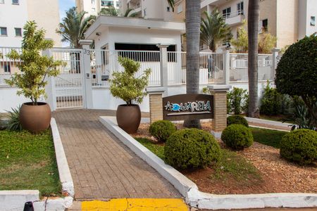 Apartamento à venda com 78m², 3 quartos e 2 vagasFachada