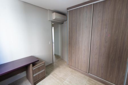 Apartamento à venda com 78m², 3 quartos e 2 vagas Apartamento à venda com 78m², 3 quartos e 2 vagasQuarto 2