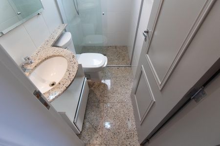 Apartamento à venda com 78m², 3 quartos e 2 vagasBanheiro da Suíte