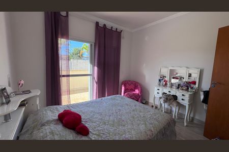 Casa de condomínio à venda com 311m², 4 quartos e 5 vagas Casa de condomínio à venda com 311m², 4 quartos e 5 vagasSuíte 4