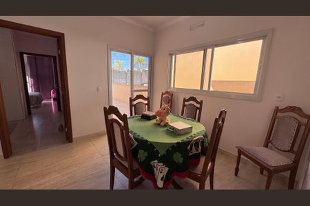 Casa de condomínio à venda com 311m², 4 quartos e 5 vagas Casa de condomínio à venda com 311m², 4 quartos e 5 vagasSala de Jogos