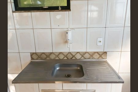 Casa de condomínio à venda com 65m², 1 quarto e sem vaga Casa de condomínio à venda com 65m², 1 quarto e sem vagaCozinha