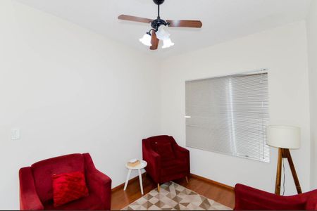 Casa à venda com 127m², 4 quartos e 2 vagas Casa à venda com 127m², 4 quartos e 2 vagasQuarto 2