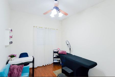 Casa à venda com 127m², 4 quartos e 2 vagas Casa à venda com 127m², 4 quartos e 2 vagasQuarto 4