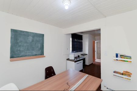 Casa à venda com 127m², 4 quartos e 2 vagas Casa à venda com 127m², 4 quartos e 2 vagasSala 2