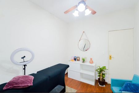 Casa à venda com 127m², 4 quartos e 2 vagas Casa à venda com 127m², 4 quartos e 2 vagasQuarto 4
