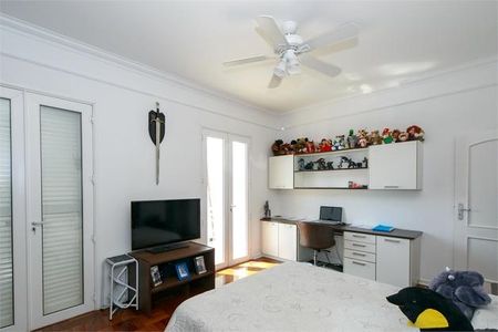Casa à venda com 820m², 4 quartos e 6 vagas
