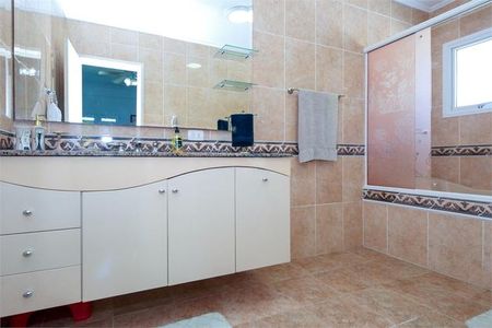 Casa à venda com 820m², 4 quartos e 6 vagas